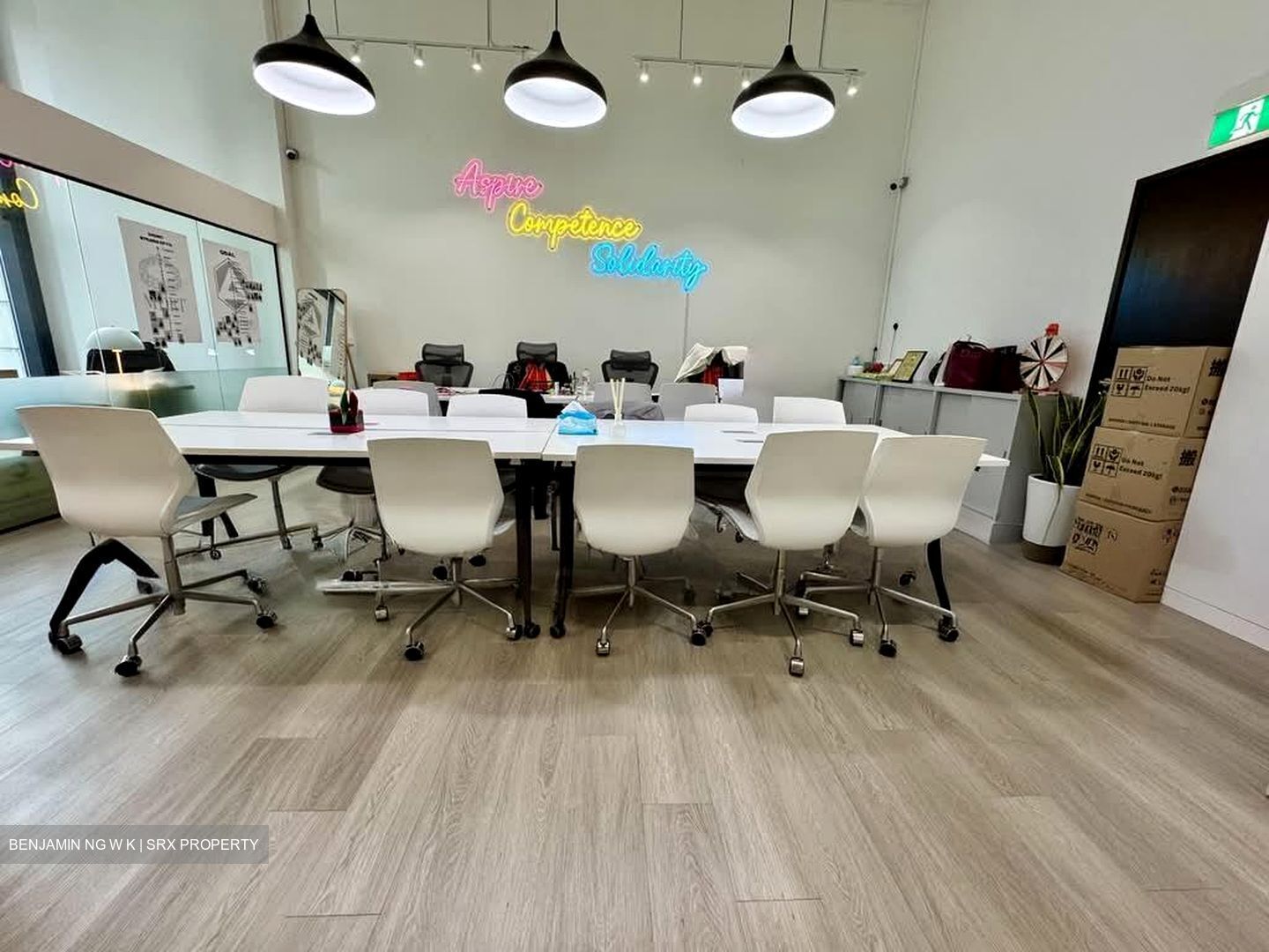 Tahir Building (D1), Office #576919271